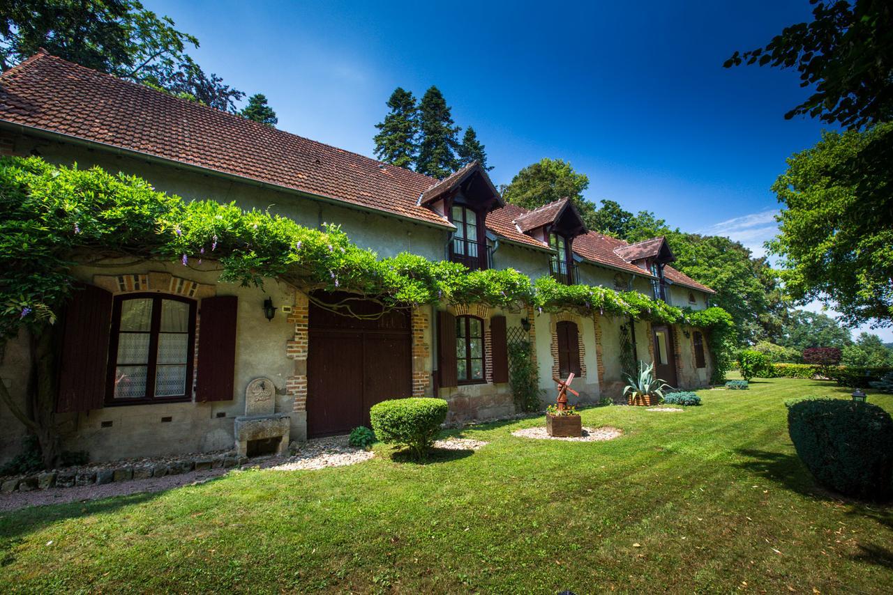 Le Chalet Montegut Coulandon Exterior foto